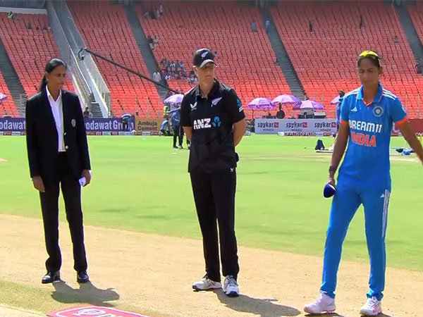 New Zealand Wins Toss in Series Decider Against India