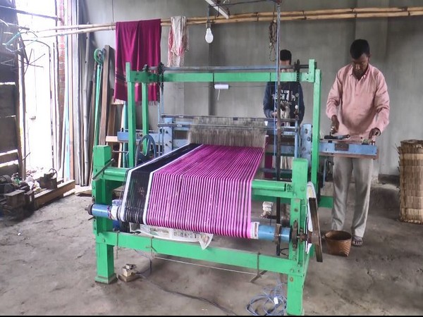 Manipuri man brings new invention in the world of handloom industry