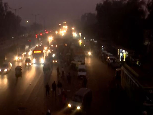 Delhi's Air Quality Plummets: Residents Suffer Amidst Thick Smog