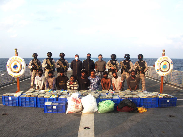 Indian Navy Thwarts Major Narcotics Smuggling Operation in Arabian Sea