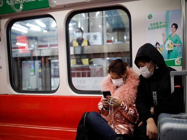 Chinese citizens turn to virus tracker apps to avoid infected neighbourhoods