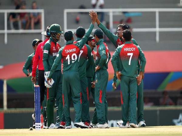 Pakistan send Bangladesh in to bat in first Test