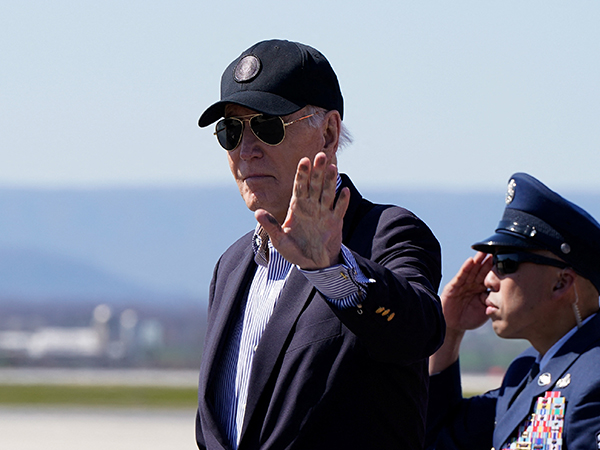 Biden jokes about Boeing mishaps, 'I don't sit by the door' on Air Force One