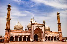 Jama Masjid bans entry of 'girls'; withdraws order later after backlash, request from LG