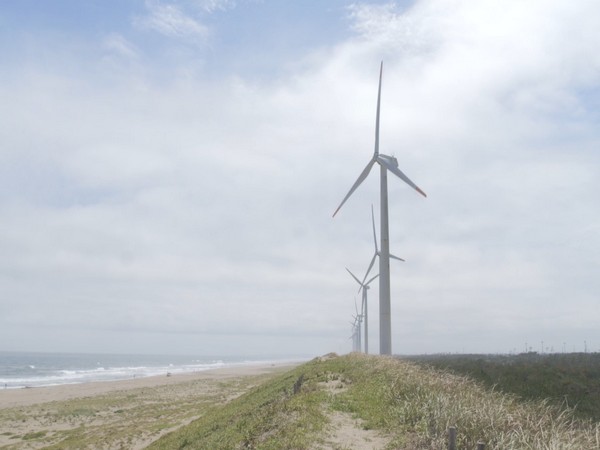 Inox Wind bags repeat order of 150 MW from NTPC Renewable Energy