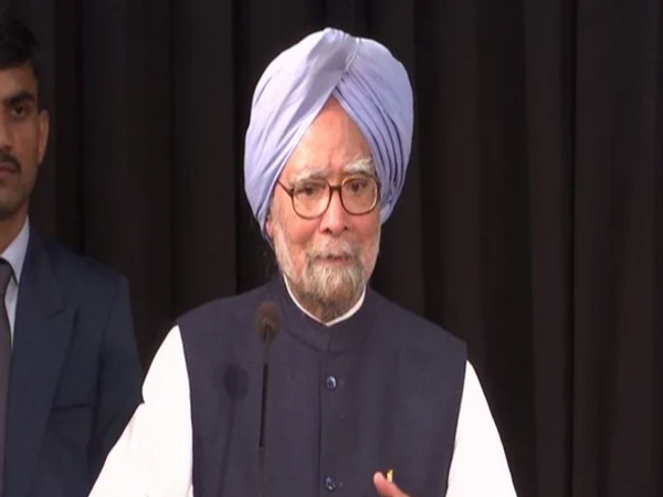 Former PM Manmohan Singh lashes at NDA govt, calls it "despotic regime"