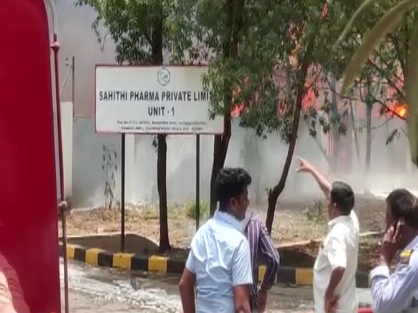 Fire engulfs private pharma lab in Visakhapatnam after reactor explosion, 7 injured