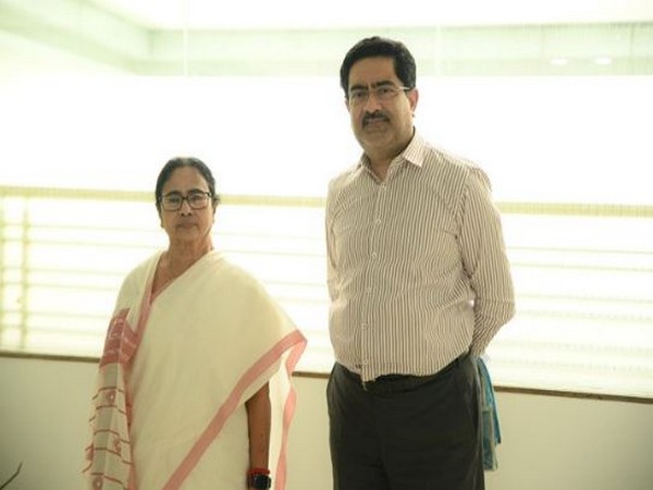 Kumar Mangalam Birla Discusses Investment Plans with West Bengal CM Mamata Banerjee