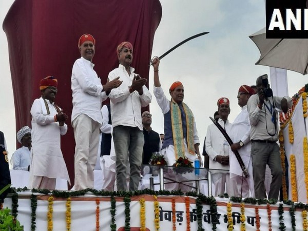 Rajasthan: Rajnath Singh unveils statue of Panna Dhai in Udaipur