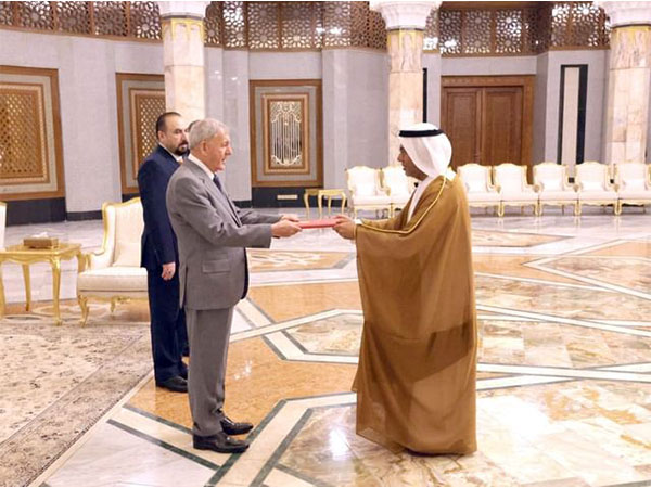 UAE Ambassador Presents Credentials to Iraqi President