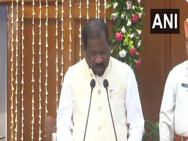 Ramdas Soren Takes Oath as Jharkhand Minister, Champai Soren Joins BJP