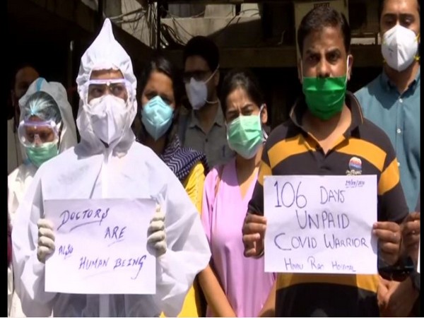 Will intensify stir if pending salaries not paid in a week: Striking Hindu Rao doctors