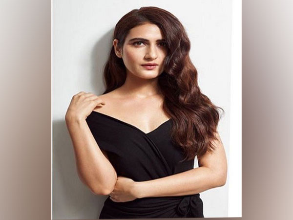 Fatima Sana Shaikh starts dubbing for 'Suraj Pe Mangal Bhaari'