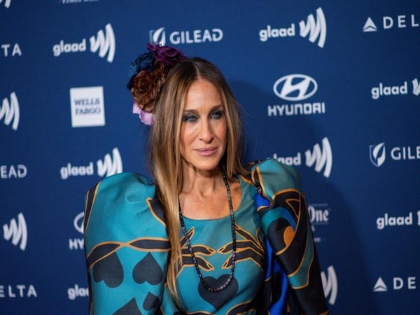 Sarah Jessica Parker's step father no more; actress issues statement
