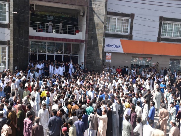 PoK: Massive protests in Muzzafarabad over rising electricity bills 