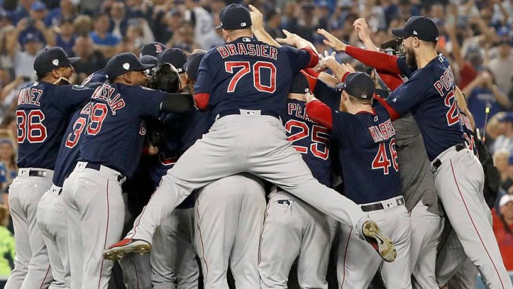 Red Sox to visit White House to celebrate its World Series win over LA Dodgers