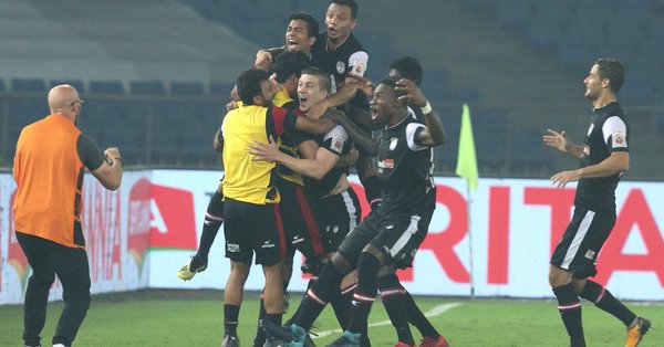 ISL: NorthEast United FC thrashes FC Pune City 2-0