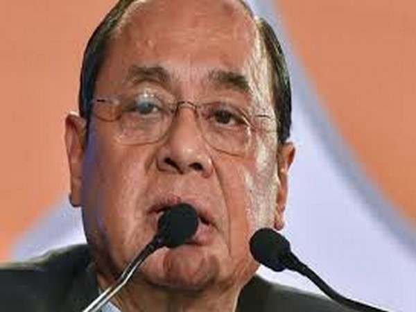 CJI Ranjan Gogoi has called for a meeting with UP chief secretary and DGP, sources said