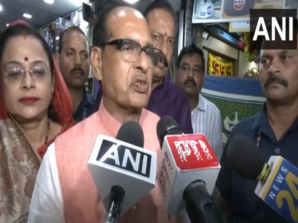 Diwali Traditions Spark Joy: Minister Chouhan's Annual Dhanteras Ritual