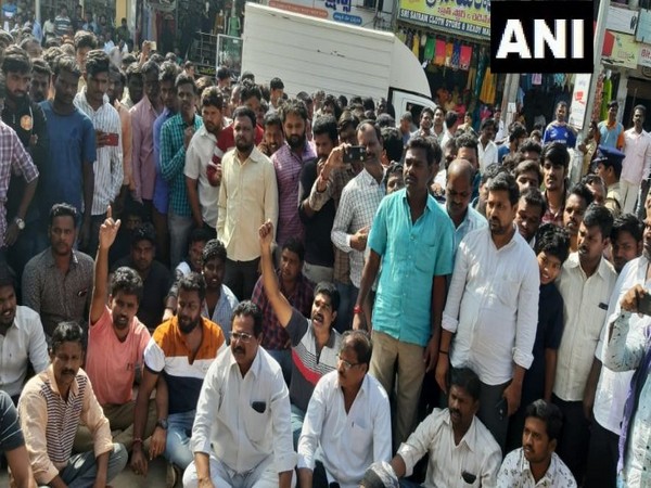 Telangana: Locals protest over rape, murder of woman veterinary doctor in Hyderabad