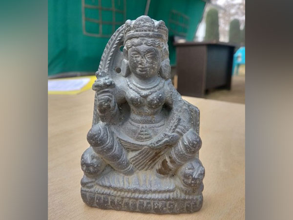 J-K: Police recovers 1,300-year-old sculpture of Goddess Durga from Khag