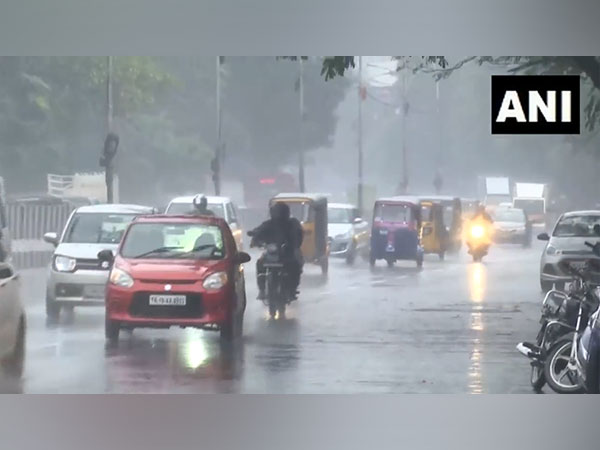 Tamil Nadu: Nagapattinam district continues to receive heavy rainfall 