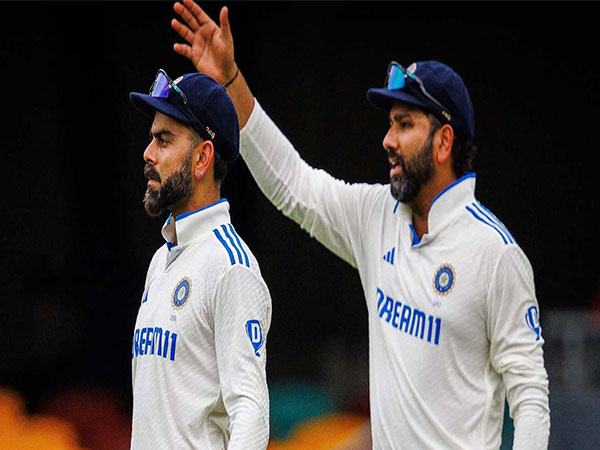 Struggling Stars: Surinder Khanna Criticizes Kohli and Rohit's Test Performance