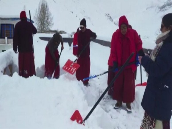 Snowfall disrupts normal life in several areas across Himachal Pradesh