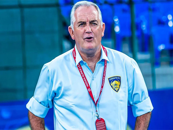 Chennaiyin FC's Defensive Struggles Continue: Coach Coyle Calls for Fan Support Amid Winless Streak