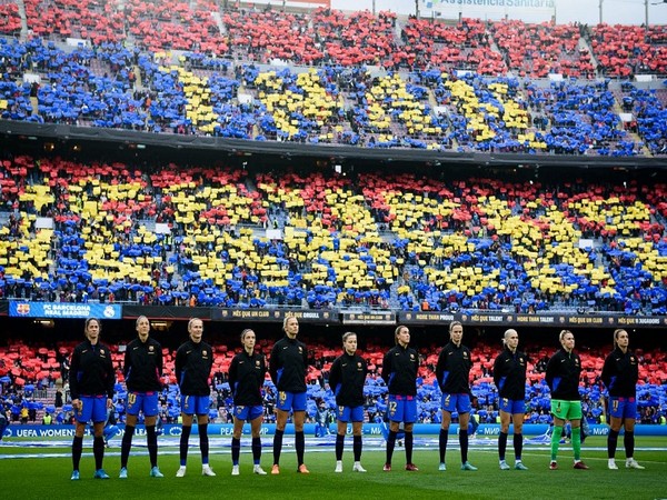 Barcelona-Real Madrid's match in the Women's Champions League sets a new attendance record.