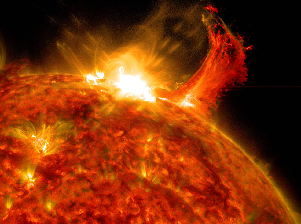 New AI-powered model predicts impending solar storms 30 minutes before they occur