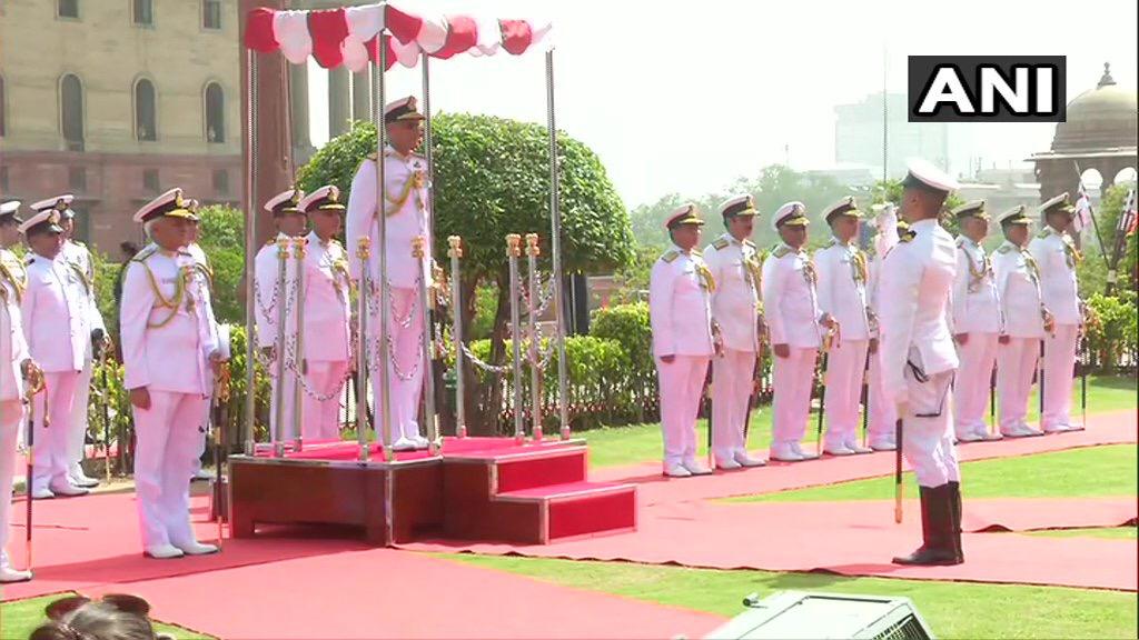 Admiral Karambir Singh becomes new chief of Naval Staff
