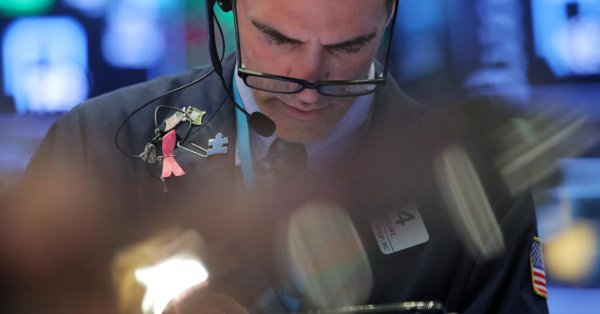 Wall Street down on uncertainty over Rosenstein
