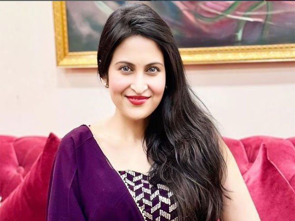 Bollywood Actress Files Complaint Against Political Leader Over False Allegations