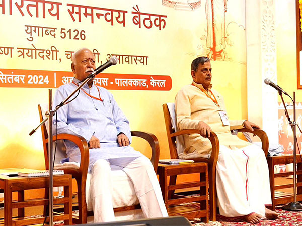 RSS Chief Stresses Importance of Volunteers in Manipur Amidst Conflict