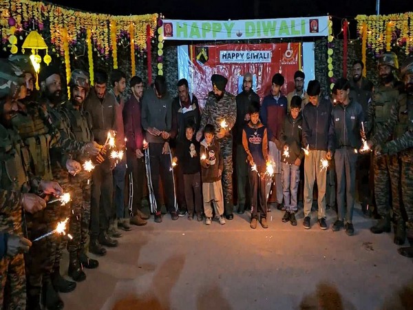 Indian Army and Uri Villagers Unite for Diwali Celebration