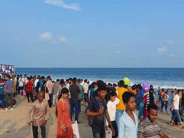 Diwali Lights Up Marina Beach: A Celebration of Tradition and Unity