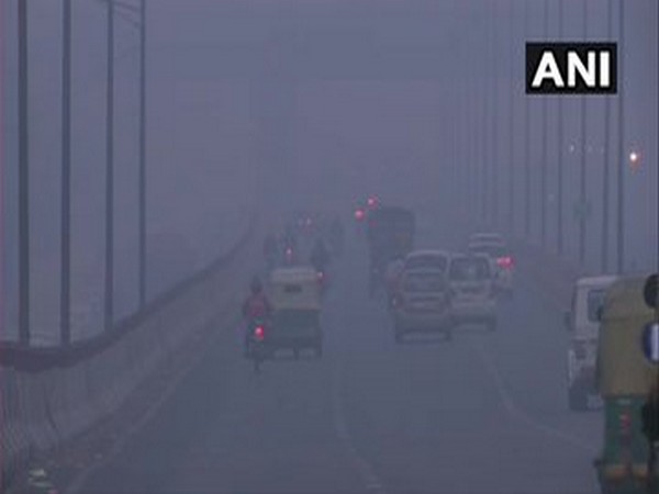 Delhi shivers at 3.3°C, fog engulfs parts of city