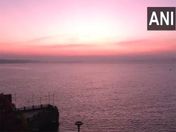 India Witnesses Mesmerising Last Sunrise of 2024