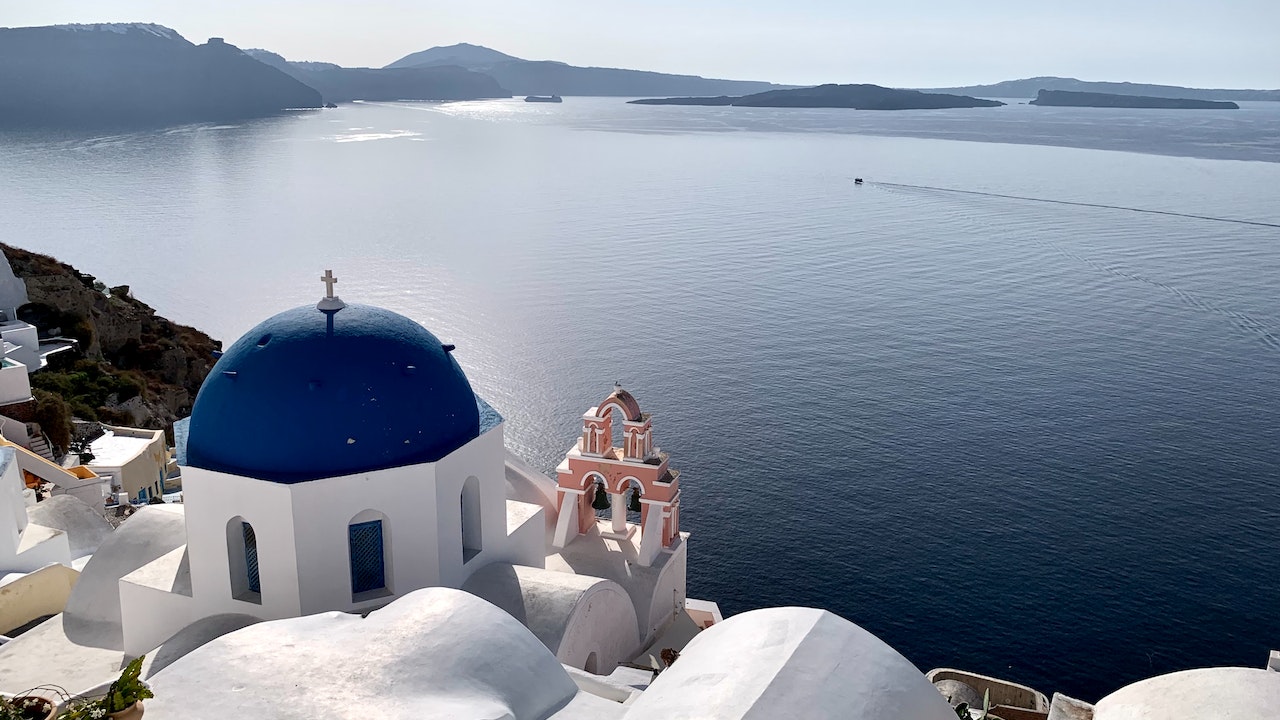 Church Santorini_pexels