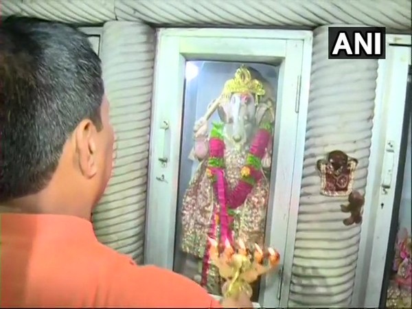 Hauz Qazi: Days after it was desecrated, people offer prayers at Durga temple