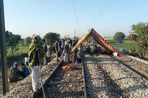 Gujjars protest continues over reservation quota; Rail service disrupted