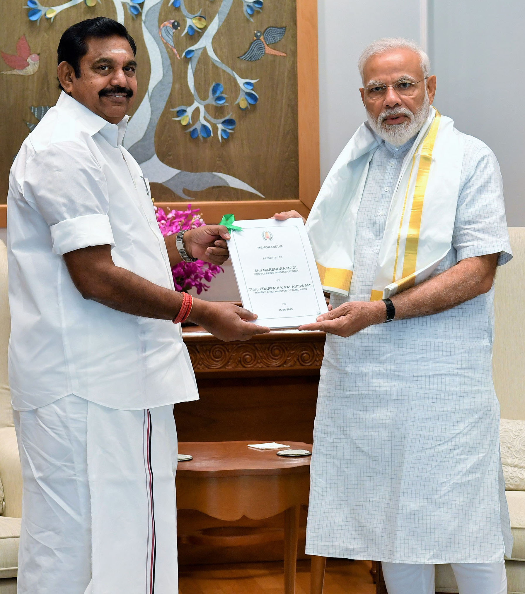 TN CM Palaniswami calls on PM Modi, discusses projects