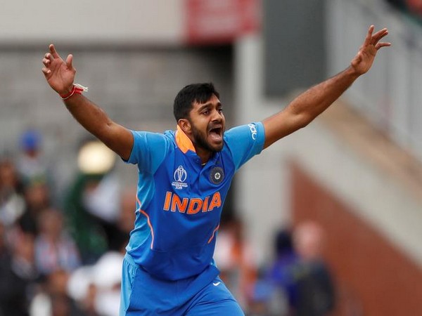 Vijay Shankar out of World Cup, Mayank Agarwal set to join team