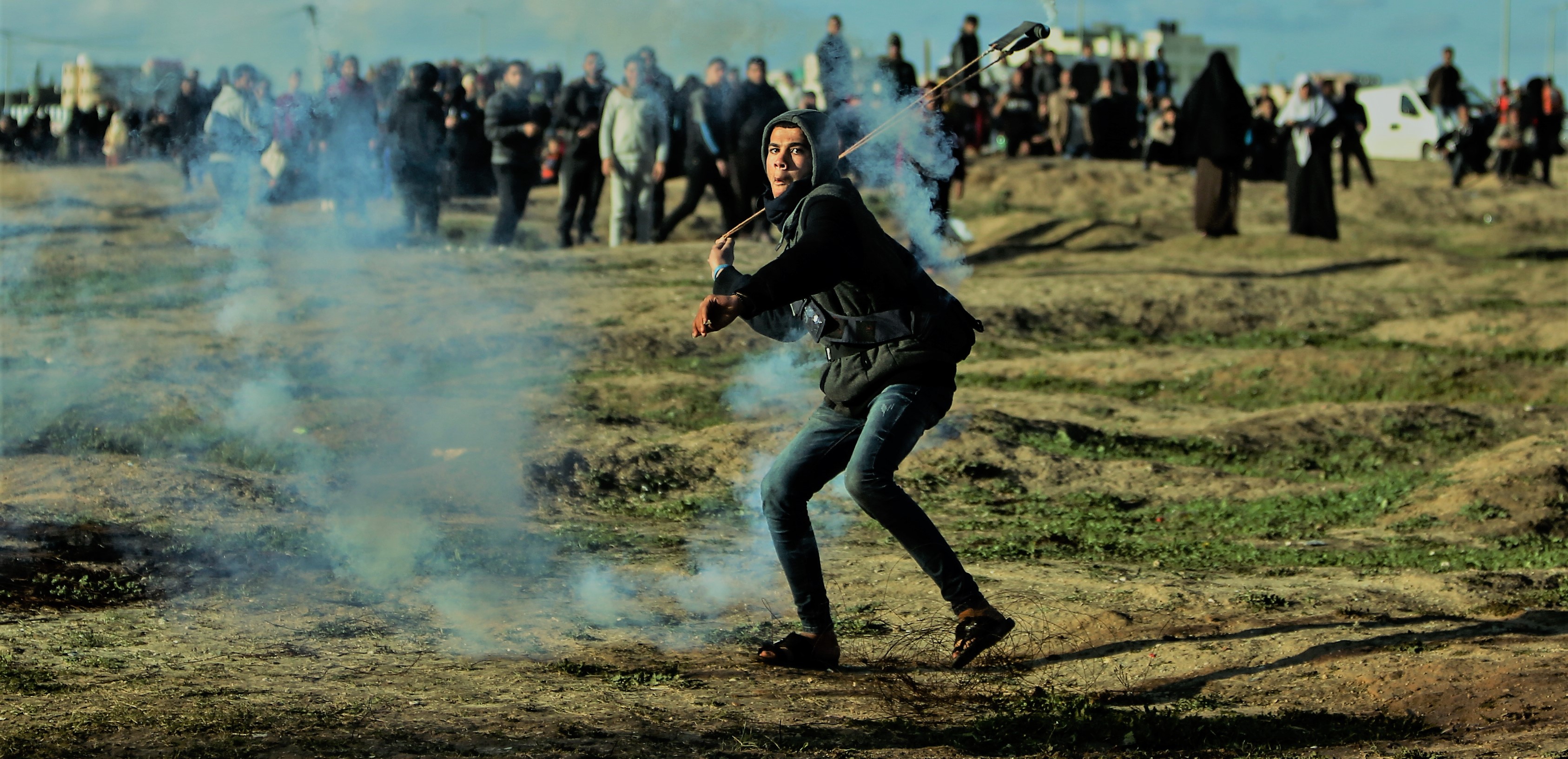 Israeli soldiers shot dead  protesting Gaza teenager