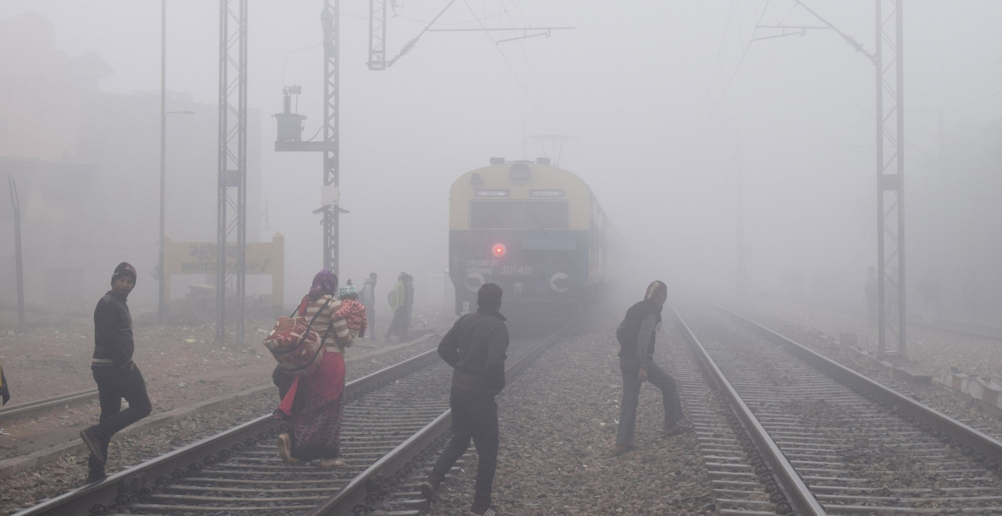 12 Delhi-bound trains delayed due to fog and low visibility