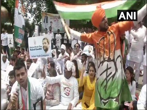 Youth Congress carries out 'peace march' in Delhi