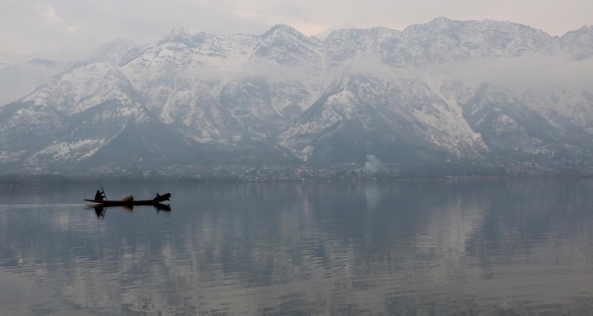 Dal lake to get 16 viewpoints for tourists' convenience 