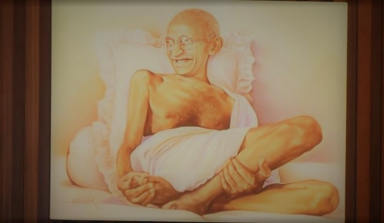 Mock 'firing' on Mahatma Gandhi effigy triggers outrage